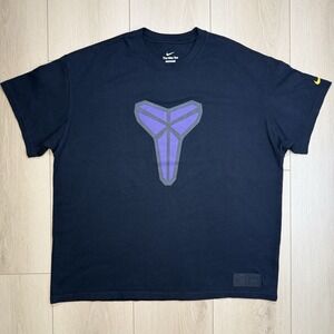 Nike Kobe Bryant Mamba Logo Black Tee XXL Loose Fit Basketball Shirt Men's